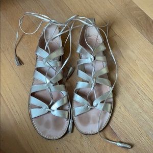 Lily Pulitzer Gladitor Sandals- Gold